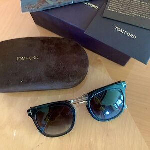 NIB Tom Ford Square Gray and Gold Sunglasses TF548K- NEW